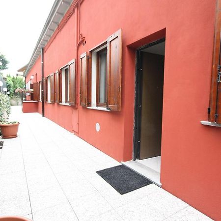 B&B Black&White And Apartments Cantù Extérieur photo